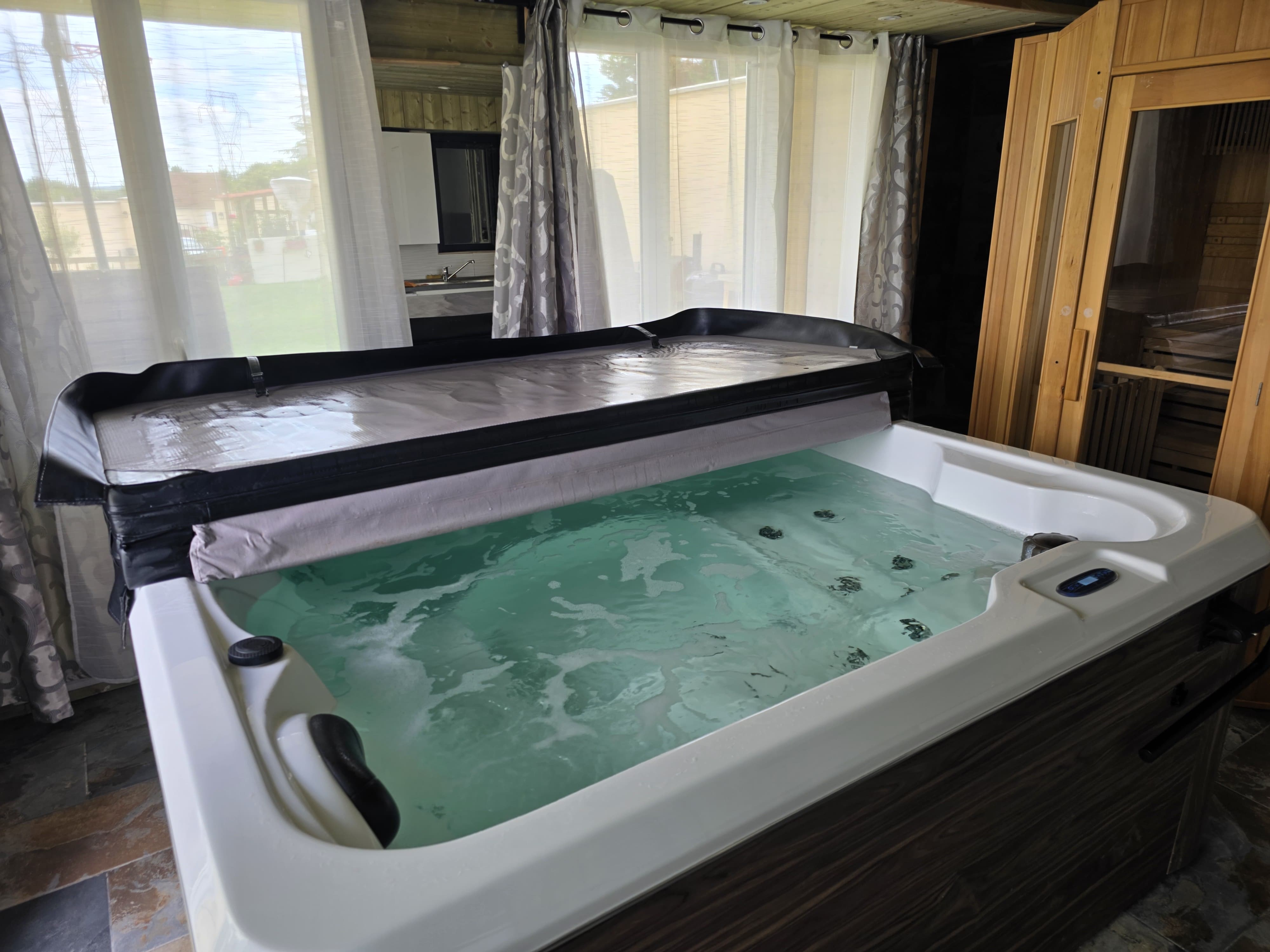 Réservation Jacuzzi + Sauna